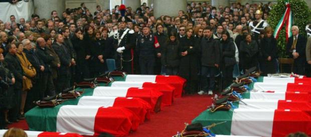 La strage di Nassiriya è stata terribile La strage di Nassiriya è stata terribile
