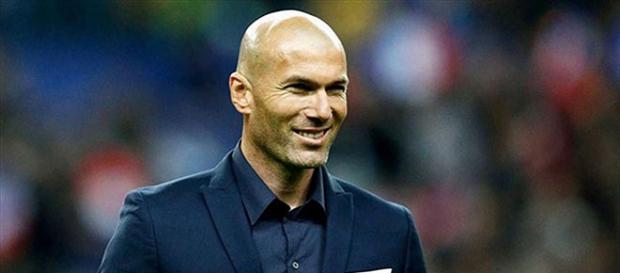 Zidane, encargado de presentar el balón de la Euro Zidane, encargado de presentar el balón de la Euro
