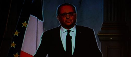 Hollande addresses his nation in shock