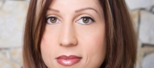 Rachel Farrokh e a luta contra a anorexia. Rachel Farrokh e a luta contra a anorexia.