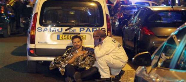 Atentados em paris deixa 2 brasileiros feridos Atentados em paris deixa 2 brasileiros feridos