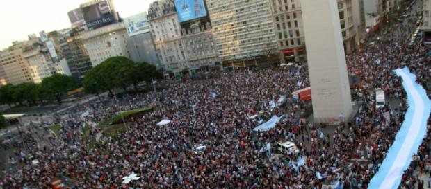 El sí a Scioli de familias argentinas, no a Macri El sí a Scioli de familias argentinas, no a Macri