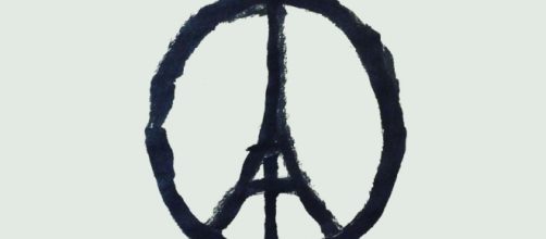 Solidary symbol as Paris asks for peace.