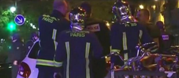 Atentate teroriste de la Paris vineri 13 noiembrie Atentate teroriste de la Paris vineri 13 noiembrie
