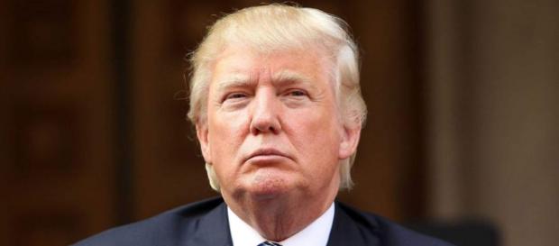 Donald Trump aproveitou ainda para criticar Obama. Donald Trump aproveitou ainda para criticar Obama.