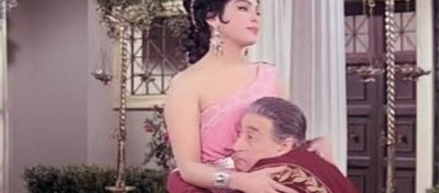 Totò e la Orfei durante un film Totò e la Orfei durante un film