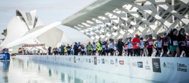 Transcurso de la Maratón de Valencia Transcurso de la Maratón de Valencia