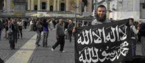 Isis minaccia Roma: spazio aereo bloccato
