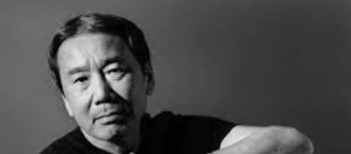 Ritratto dello scrittore Haruki Murakami