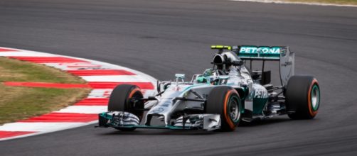 Rosberg e Mercedes, rapporti sempre più tesi