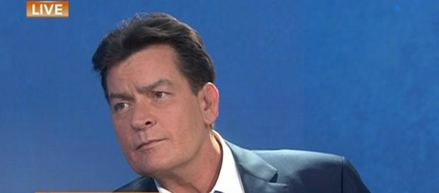 Charlie Sheen assume ser soropositivo na NBC Charlie Sheen assume ser soropositivo na NBC