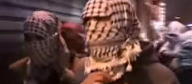 Dezvăluiri şocante ale unui părinte de terorist Dezvăluiri şocante ale unui părinte de terorist