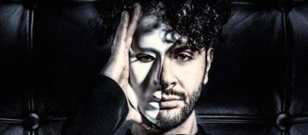 Simone Perrone: entro il 2016 l'album di debutto Simone Perrone: entro il 2016 l'album di debutto
