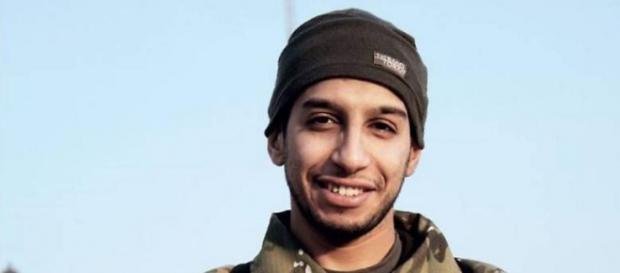 Abdelhamid Abaaoud, mentor dos atentados de Paris Abdelhamid Abaaoud, mentor dos atentados de Paris