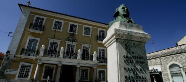 Orçamento para 2016 chumbado pela oposição. Orçamento para 2016 chumbado pela oposição.