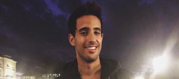 Sami Slimani ist ein erfolgreicher YouTuber Sami Slimani ist ein erfolgreicher YouTuber