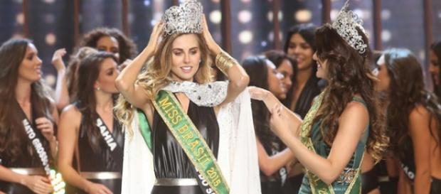Marthina Brandt é a Miss Brasil 2015 Marthina Brandt é a Miss Brasil 2015