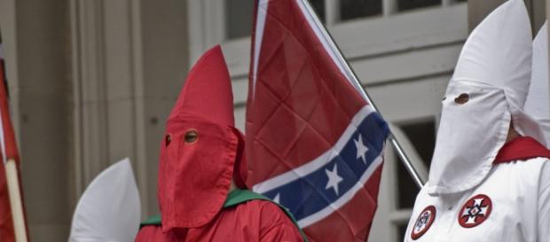 Anonymous startet Aktion gegen Ku Klux Klan Anonymous startet Aktion gegen Ku Klux Klan