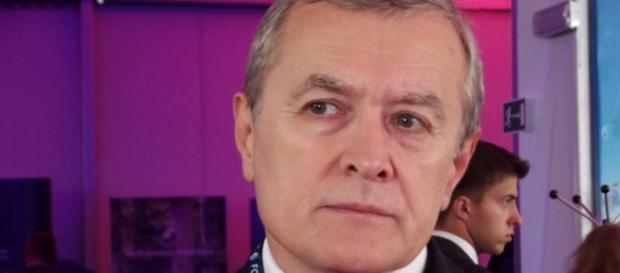 Gliński obiecuje wzrost pensji akademickich o 100% Gliński obiecuje wzrost pensji akademickich o 100%