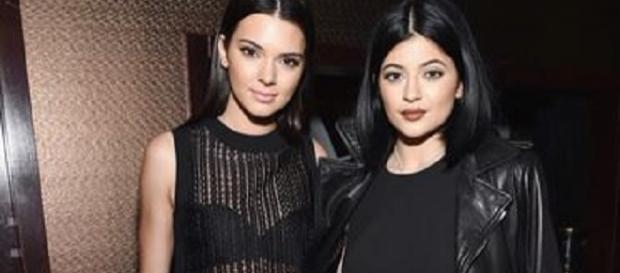 Kendall und Kylie Jenner im Glück Kendall und Kylie Jenner im Glück