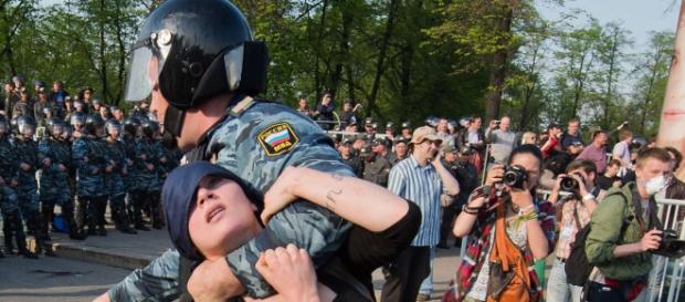 La Policía rusa en acción en imagen de archivo La Policía rusa en acción en imagen de archivo