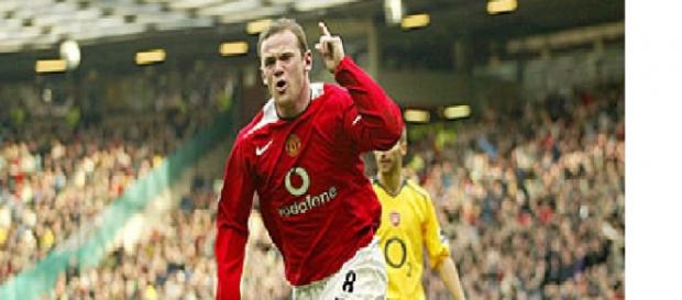 Wayne Rooney, attaccante inglese. Wayne Rooney, attaccante inglese.