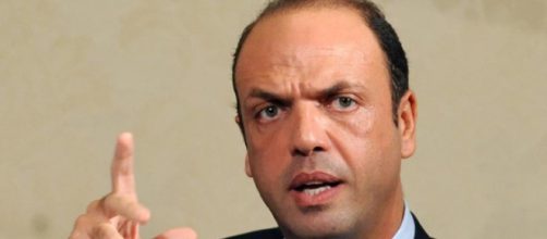 Il ministro Alfano minacciato dalla mafia
