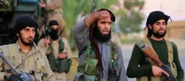 ISIS face noi ameninţări: " Vă vom pârjoli" ISIS face noi ameninţări: " Vă vom pârjoli"