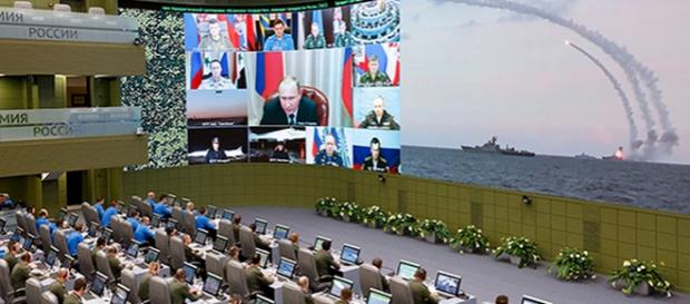Putin într-o videoconferinţă cu Statul Major Rus Putin într-o videoconferinţă cu Statul Major Rus