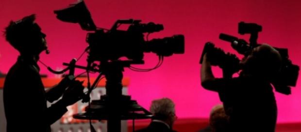 Emissoras de TV podem ser cassadas Emissoras de TV podem ser cassadas