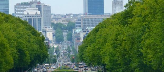 Bruxelles, Molenbeek, Salah ancora in fuga Bruxelles, Molenbeek, Salah ancora in fuga