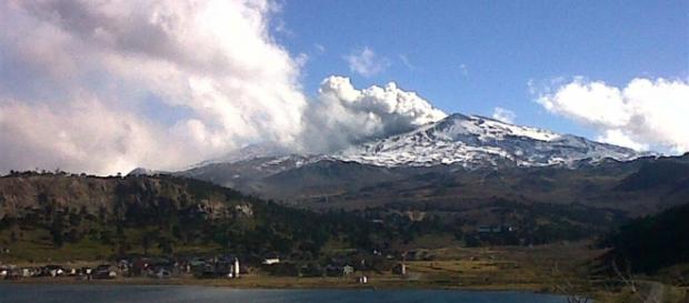El estratovolcán ya despertó en el año 2013. El estratovolcán ya despertó en el año 2013.