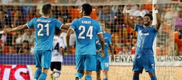Hulk celebra un de los goles que marcó en Mestalla Hulk celebra un de los goles que marcó en Mestalla