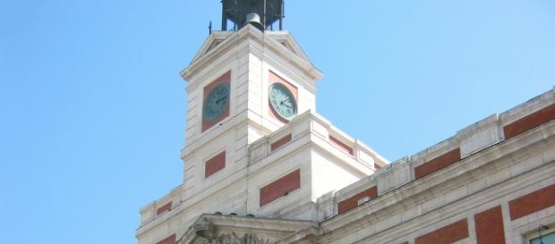 La famosa Puerta del Sol de Madrid La famosa Puerta del Sol de Madrid