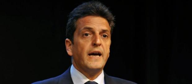 Massa felicitò a Macri por el triunfo Massa felicitò a Macri por el triunfo