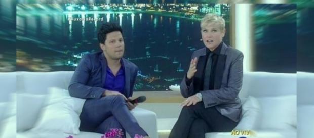 Xuxa Meneghel ao vivo na ‘Fazenda 8’ Xuxa Meneghel ao vivo na ‘Fazenda 8’