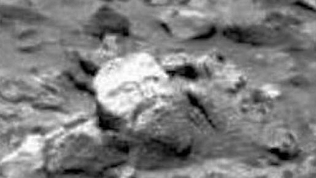 Volto del "Dio" individuato su Marte