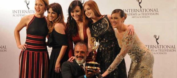 Atrizes de "Império" comemoram o Emmy Atrizes de "Império" comemoram o Emmy