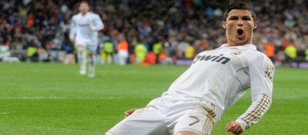 cuanto-gana.com Foto de Cristiano Ronaldo cuanto-gana.com Foto de Cristiano Ronaldo