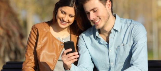 El amor en la era digital se da a través de apps. El amor en la era digital se da a través de apps.