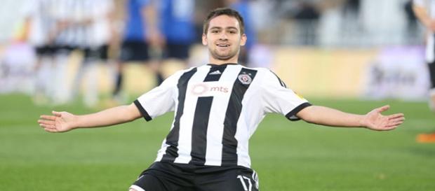 Andrija Zivkovic celebra un gol con el Partizan Andrija Zivkovic celebra un gol con el Partizan