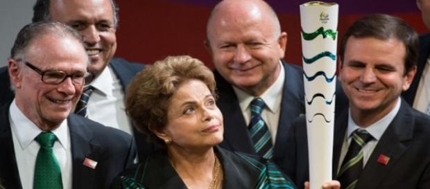 Dilma dispensa visto de entrada nas olimpíadas Dilma dispensa visto de entrada nas olimpíadas