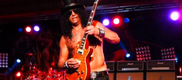 Slash no niega ni confirma los rumores sobre GN'R Slash no niega ni confirma los rumores sobre GN'R