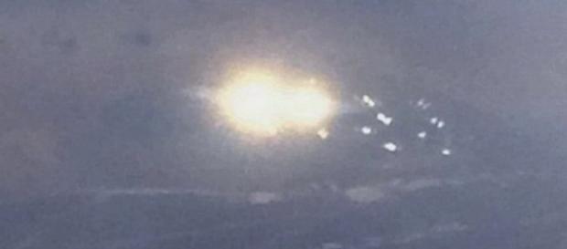 Un OZN fotografiat in Nevada, SUA Un OZN fotografiat in Nevada, SUA