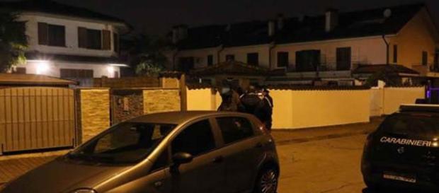 Spara al ladro: 'Ho solo difeso la mia famiglia' Spara al ladro: 'Ho solo difeso la mia famiglia'