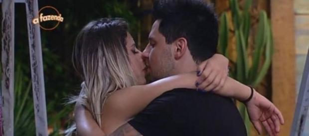 Thiago Servo pode trocar Ana Paula Minerato Thiago Servo pode trocar Ana Paula Minerato