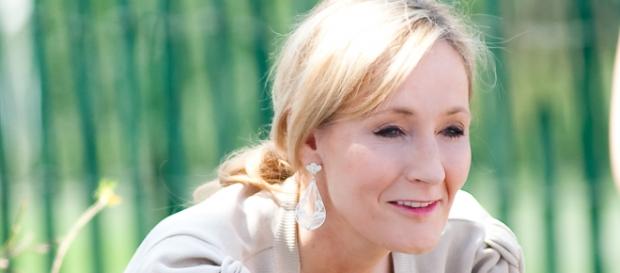 JK Rowling, escritora de la novela que se adaptará JK Rowling, escritora de la novela que se adaptará