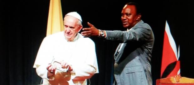 Pape François et l'Afrique mystérieuse et indécise Pape François et l'Afrique mystérieuse et indécise