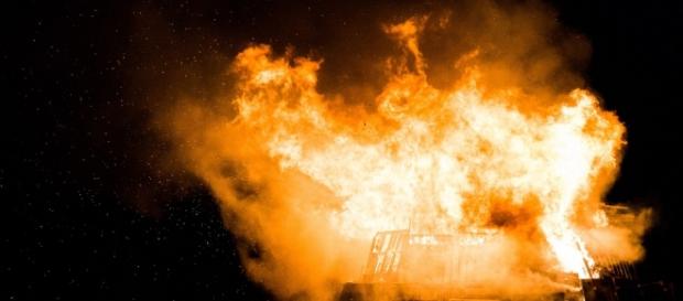 app ha attivato irrigazione per fermare le fiamme app ha attivato irrigazione per fermare le fiamme