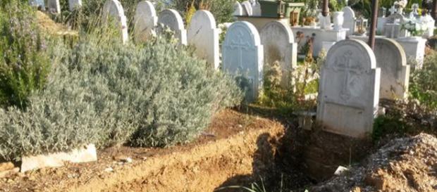 La crisi economica in Grecia non risparmia nessuno La crisi economica in Grecia non risparmia nessuno
